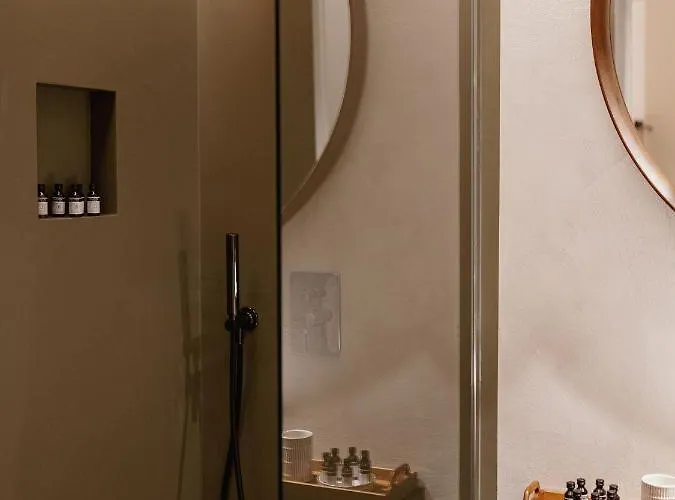 Casa Conoscenti 4* בולוניה